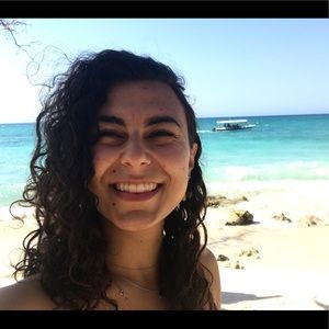 Meet your Posher, Mari